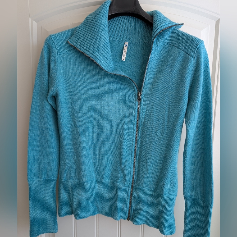 Women's Blue Zip-Up Sweater